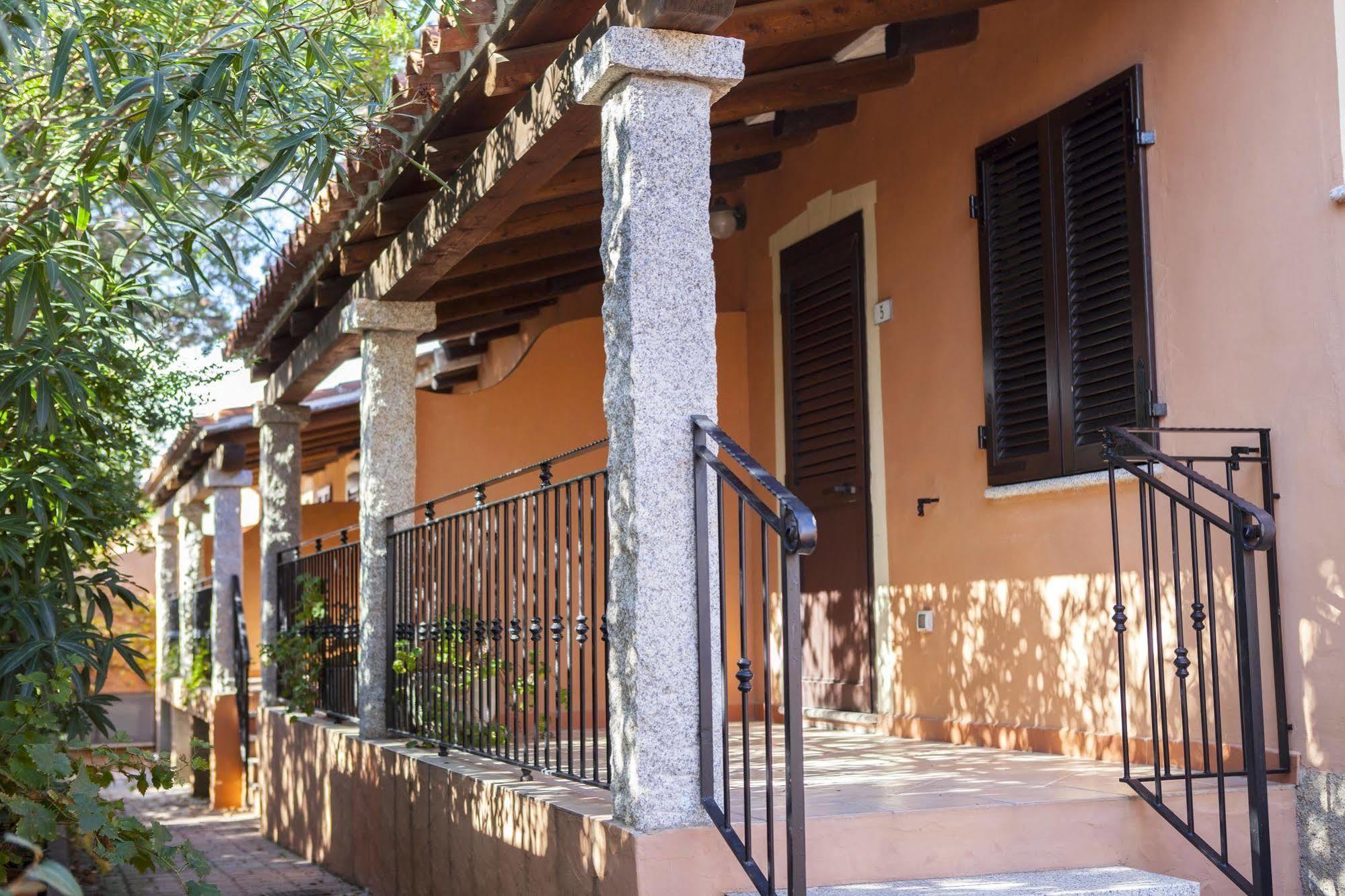 Hotel L'Esagono San Teodoro  Exterior foto